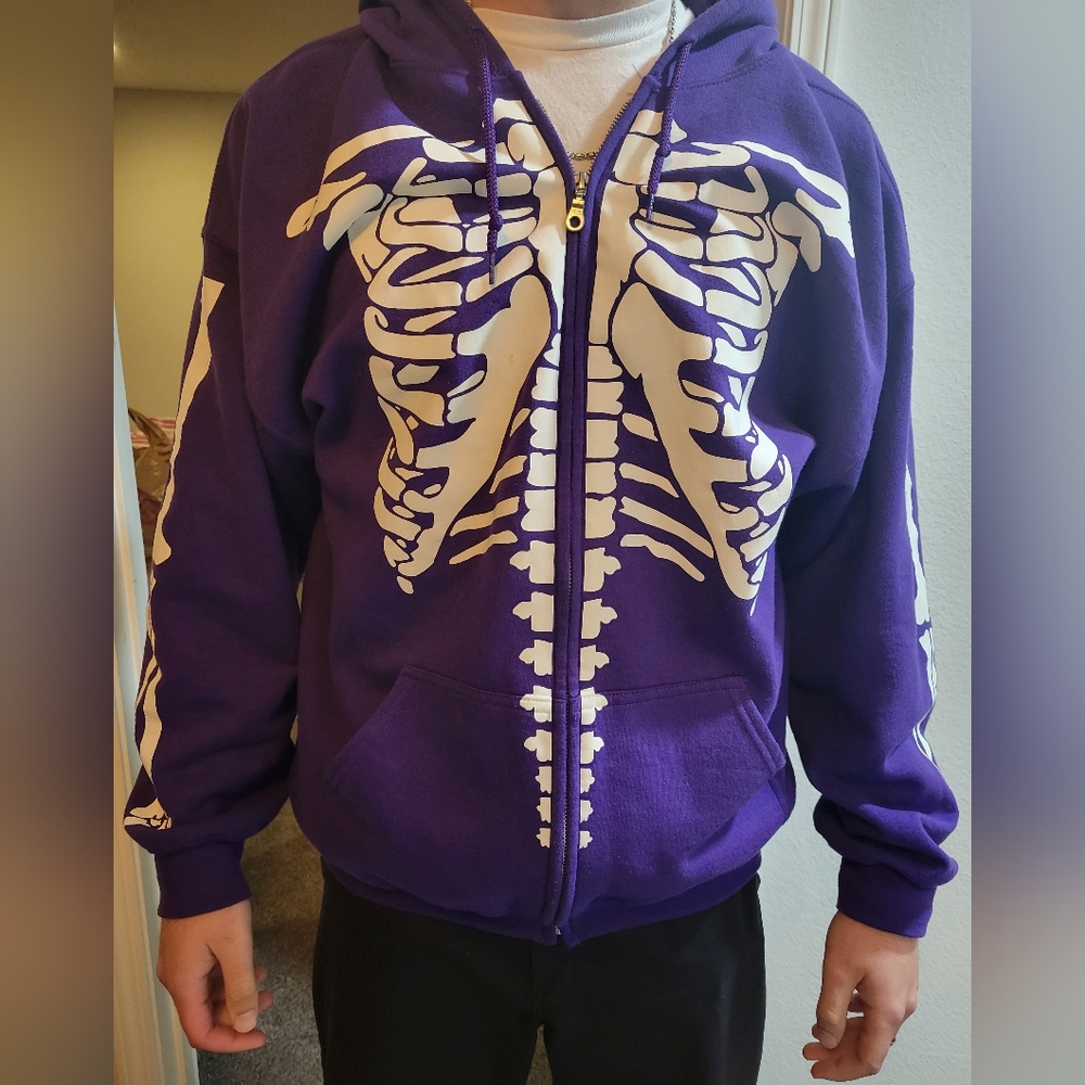 Precious Pieces Men's Purple Hoodie XL